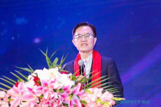 辰安科技召開2018年度總結(jié)表彰會(huì) 辰安科技召開2018年度總結(jié)表彰會(huì)